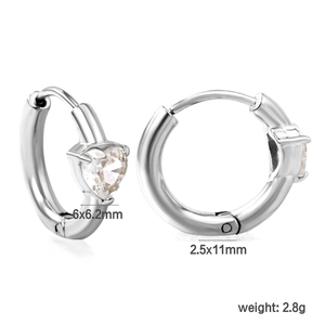 Orecchini a cerchio in argento con zircone a forma di cuore per gioielli da donna