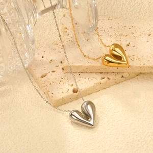 Collier Pendentif Coeur Acier Inoxydable Plaqué Or 18K Coeur Gonflé Asymétrique Bijoux Minimalistes Pour Femmes