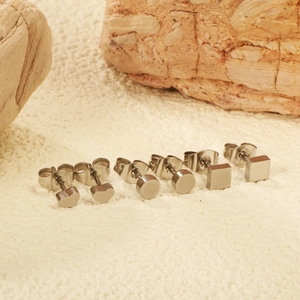 Lot de boucles d'oreilles géométriques coeur et rond en acier inoxydable poli