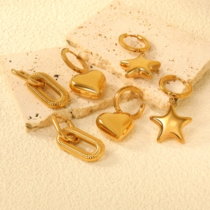 Boucles D'oreilles Créoles Étoile Cœur Géométriques Acier Inoxydable Plaqué Or 18K Bijoux Style INS Femmes