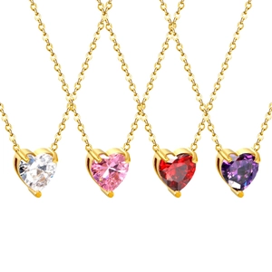 Eleganti collane a cuore in oro con pietre di zircone in rosa, rosso, viola e bianco