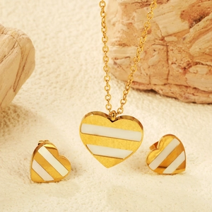 Parure de bijoux cœur en acier inoxydable plaqué or 18K avec incrustation de nacre