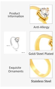 Détails de la bague coeur en acier doré 18K montrant le poids de 1,8g et les dimensions