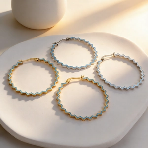 Boucles D'oreilles Créoles Acier Inoxydable Bord Zigzag Vague Émail Bleu Clair Géométrique Minimaliste Bijoux Femme