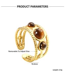 Detail of adjustable twisted gold ring with three tiger eye stones and dimensions