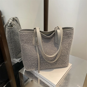 Sac Fourre-Tout En Polaire Sherpa Pour Femmes Grande Capacité Sac À Main Pelucheux Avec Poignée En Similicuir Mode Hiver