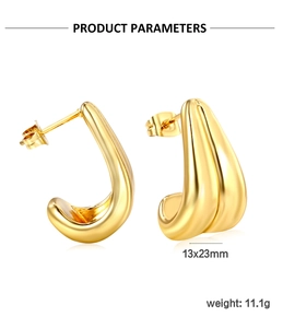 Tableau des tailles détaillé des boucles d'oreilles dorées montrant 13x23mm et 11,1g