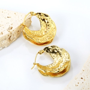 Schicke 18k vergoldete Ahornblatt-Ohrringe mit Textur im Vintage-Design für Damen