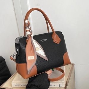 Borsa Tote da Donna in Pelle PU Alla Moda Patchwork a Grana Litchi Con Sciarpa Decorativa in Raso Borsa a Tracolla Capiente