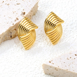 Elegant gold square wave stud earrings with a 3D pleated wing design on stone