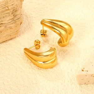 Boucles D'Oreilles Boutons En Forme De C Épaisses Acier Inoxydable Plaqué Or 18 Carats Bijoux Rétro Géométriques