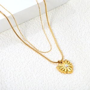 Elegant gold double-layer necklace with heart pearl pendant on a snake bone chain