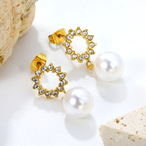 Elegant 18k gold plated geometric earrings with luxury white pearls and crystal accents