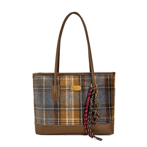 Sac fourre-tout à carreaux style britannique avec bordure en similicuir et breloques