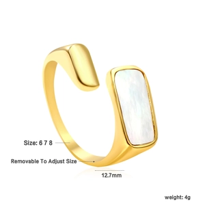 Bague ajustable dorée minimaliste avec nacre blanche rectangulaire et style vintage