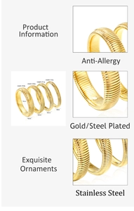 Dettaglio di quattro larghezze di bracciali flessibili in acciaio inossidabile dorato