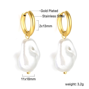Detailed view showing baroque pearl drop earring dimensions and 18K gold plated hoop