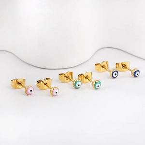 Trois paires de boucles d'oreilles œil maléfique en émail coloré et acier inoxydable doré