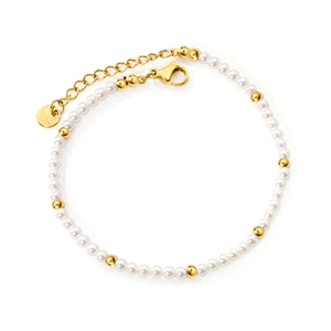Elegant freshwater pearl bracelet with stainless steel beads and adjustable gold clasp
