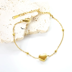 Elegante bracciale in acciaio inossidabile placcato oro 18K con ciondolo a cuore 3D