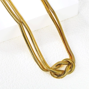 Collier chaîne serpent en acier inoxydable plaqué or 18K avec pendentif nœud au style minimaliste