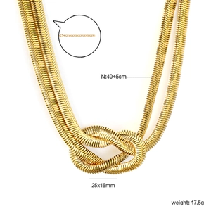 Collier en maille serpent plaqué or 18K en acier inoxydable avec un design noué