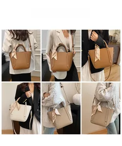 Détails des sacs seaux rétro avec poignées foulard et bandoulières réglables amovibles