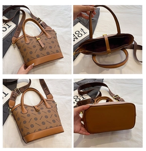 Vues détaillées du sac à main vintage en toile imprimée et patchwork de cuir caramel