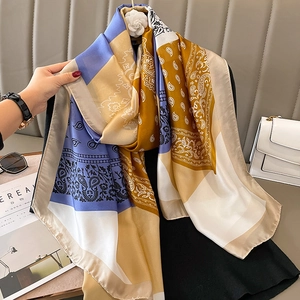 Vrouwen Elegante Paisley Patchwork Satijnen Sjaal Vintage Grote Bedrukte Zijde Gevoel Wrap Shawl Lichtgewicht Zachte Halssjaal Voor Herfst Winter