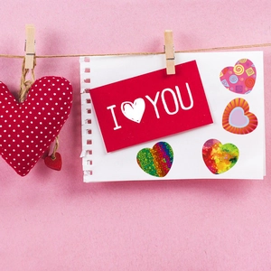 Romantic heart-shaped decorative stickers for Valentine's Day gifts and wedding decor