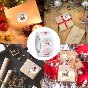 Rouleau d'autocollants Père Noël pour emballage cadeau avec décorations de Noël