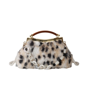 Sac à main rétro en fausse fourrure léopard avec chaîne perle et fermoir doré
