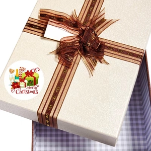 Merry Christmas Kraftpapier Aufkleber auf Geschenkbox mit Schleife für Weihnachtsdeko