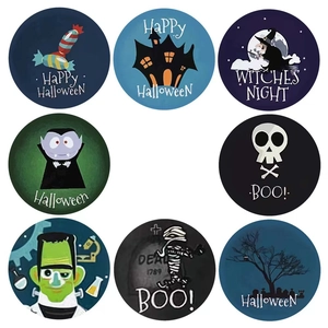 500pcs Halloween stickers roll featuring 8 spooky patterns like ghosts and witches