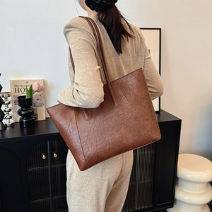 Vintage large capacity dark brown tote bag in textured PU leather for women