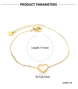 Détails du bracelet cœur en nacre avec longueur de 17+3cm et dimensions du pendentif