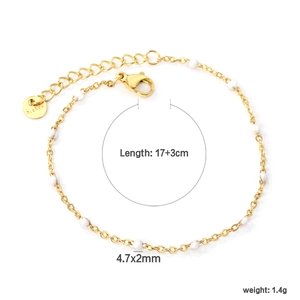 Detail view of gold beaded bracelet with 17+3cm adjustable chain and lobster clasp