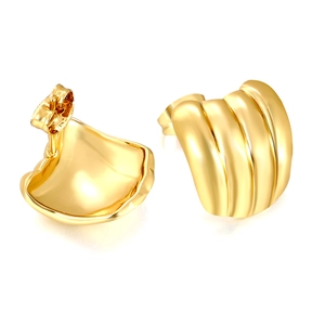 Boucles d'oreilles clous en acier inoxydable plaqué or 18K avec design feuille courbée