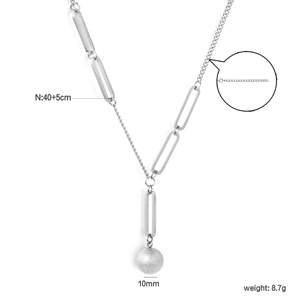 Dettaglio della collana a Y argento con pendente a sfera da 10mm e misure del prodotto