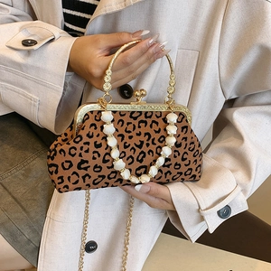 Retro leopard print shell bag with golden round handle and shell chain strap