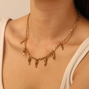 Collier Pendentif Piment Rouge Acier Inoxydable Plaqué Or Corne Italienne Cornicello Chaîne De Clavicule Bijoux Pour Femmes
