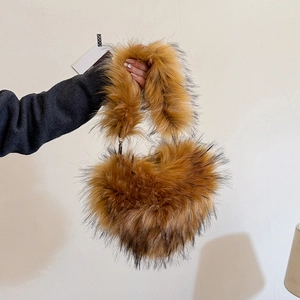 Damen Mode Kunstpelz Herzform Schultertasche Winter Flauschige Plüsch Handtasche Unterarmtasche Für Alltag Party Geschenk