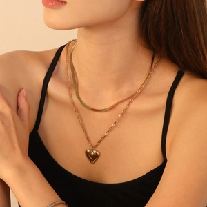 Collier Double Rang Pendentif Coeur Acier Inoxydable Plaqué Or 18K Chaîne À Chevrons Et Torsadée Pour Femme