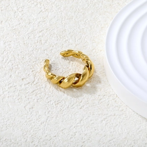 Bague ouverte torsadée en acier inoxydable doré 18 carats au design géométrique
