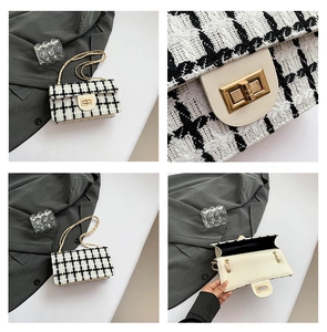 Détails du sac bandoulière en tweed noir et blanc avec chaîne dorée et fermoir rotatif