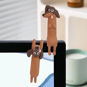Set di figurine di bassotto per monitor PC in posa seduta e appesa per l'ufficio