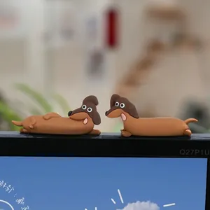 Simpatiche statuette di bassotto per monitor e decorazione creativa per ufficio