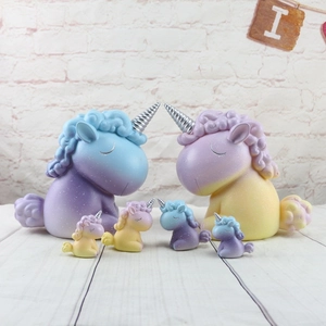 Hucha de Unicornio con Degradado Onírico Figura Decorativa de Animal de Vinilo Con Cuerno Plateado para Dormitorio de Niñas