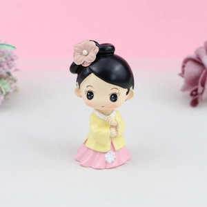 Ancient style princess cake topper figurine with pink skirt and floral headpiece decoration