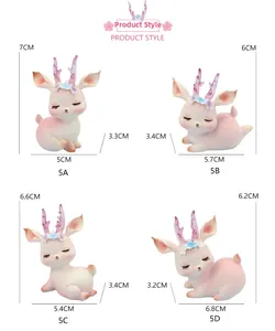 Detailed size specifications for cute Christmas deer cake toppers in various poses